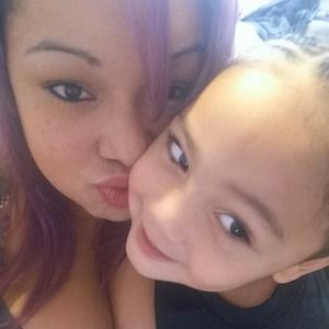 Meet your Posher, Edith