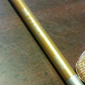 Urban Decay liner in Gold Mine