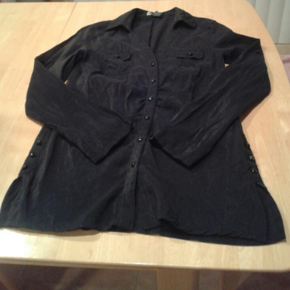 Black Crinkle Blouse