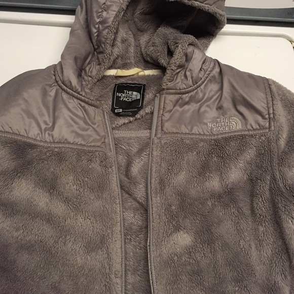 Gray fuzzy north face jacket with hood