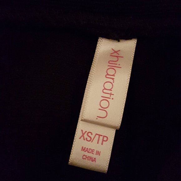 black skirt with lil sequin things - Picture 2 of 2