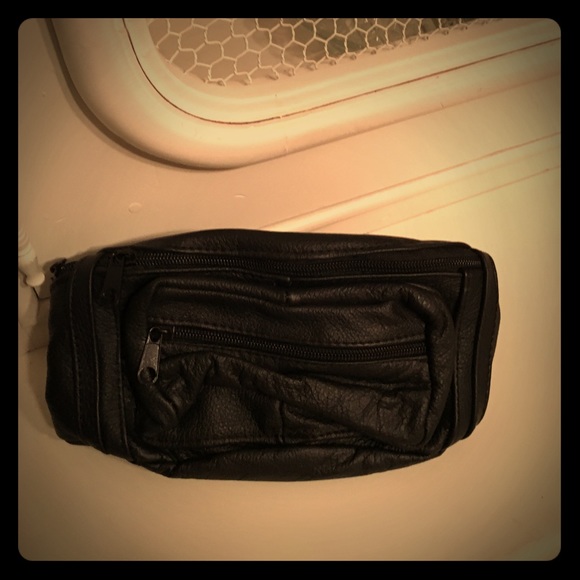 Urban Outfitters fanny pack