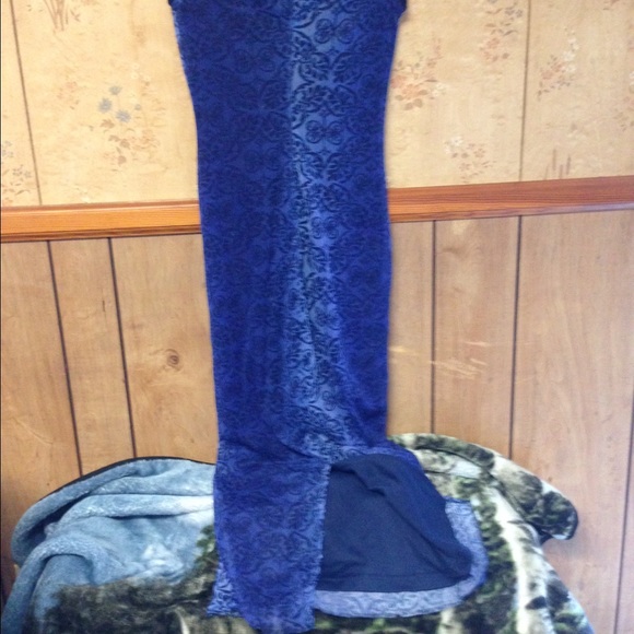 Dress - Picture 2 of 3