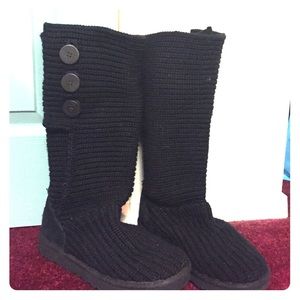 Classic Cardy Black Uggs