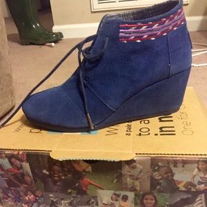 Navy Blue TOMS desert wedge