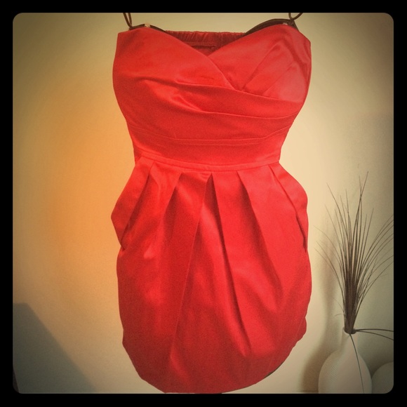 NWOT Red satin strapless dress with pockets