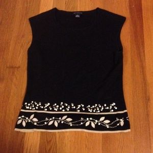Ann Taylor sleeveless top