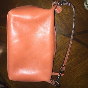 Almost brand new coach purse !!!!! * authentic *