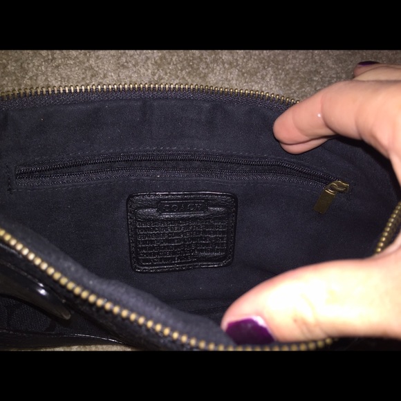 Small Coach Wrist Purse - Picture 3 of 3