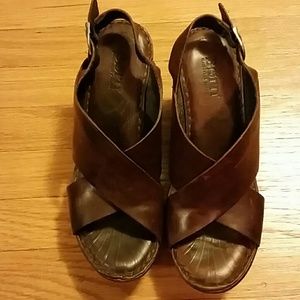 Pre-Loved Born Sandals