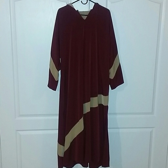 Long sleeve hooded dress