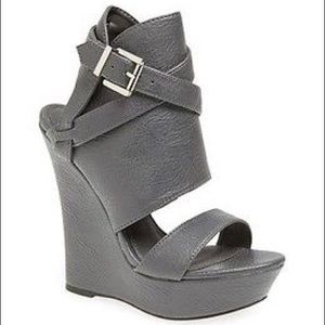 Kendall and Kylie Madden Wedge