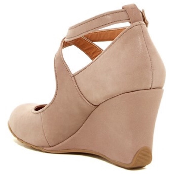 Nib Kenneth Cole Reaction Leather Wedge 