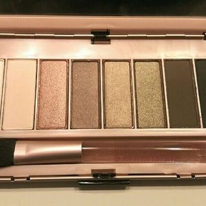 Pur Cosmetics Pallet