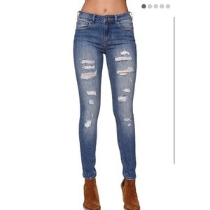 High Rise Skinniest Ripped Jeans NEW W/O TAGS