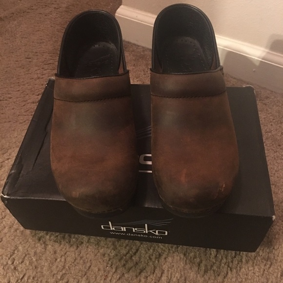 DANSKO brown