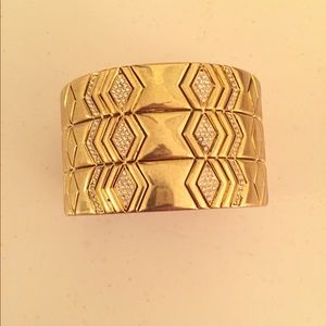 House of Harlow bracelet