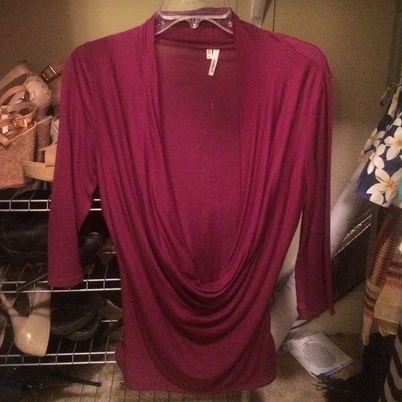 Burgundy low cut long sleeve blouse - Picture 1 of 2