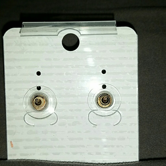 GIFTED - Picture 3 of 3