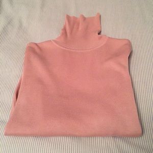Top, baby pink color
