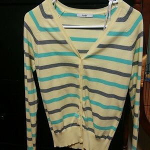 Cute cardigan!