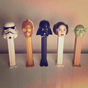 Star Wars Pez dispensers - great cond. never used