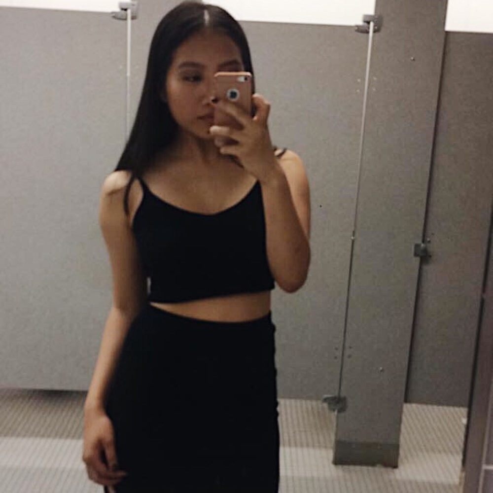 Meet your Posher, Olivia