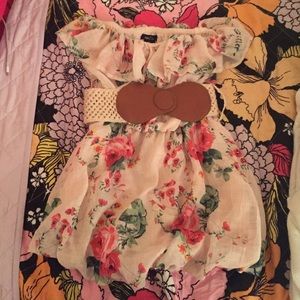 Rue 21 sleeveless tank top