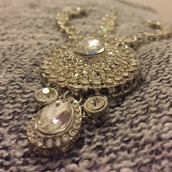 Headpiece - Picture 4 of 4