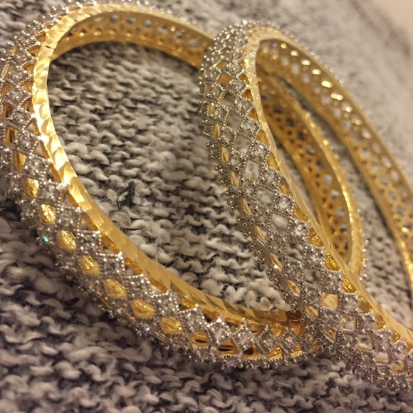 Bangles - Picture 2 of 4