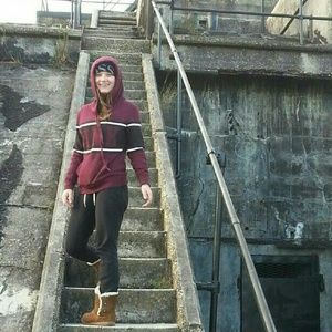 Meet your Posher, Brenna