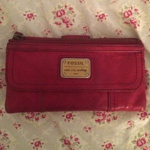Cherry red fossil wallet