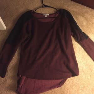 Burgundy sweater- tee
