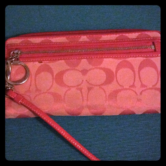 Coach wallet