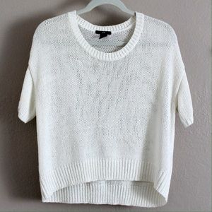 white sweater tee