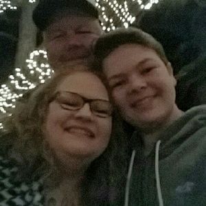 Meet your Posher, Pam