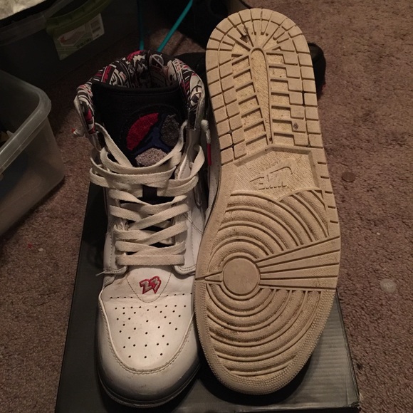 Jordan 1 - Picture 4 of 4