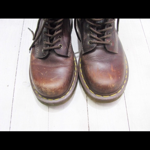 Vintage Brown leather Doc Martin air wares