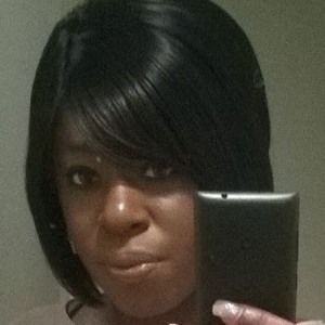 Meet your Posher, Arielle