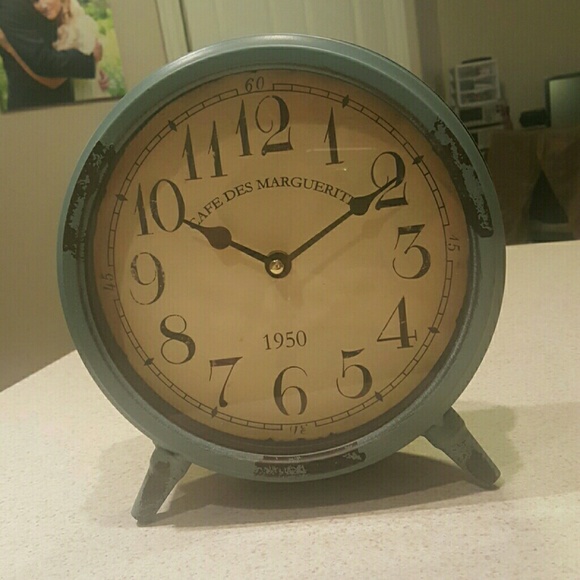 Bundle Clock+Vase+Flowers