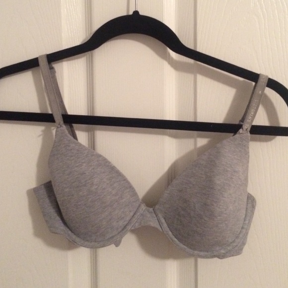 victoria secrets bra