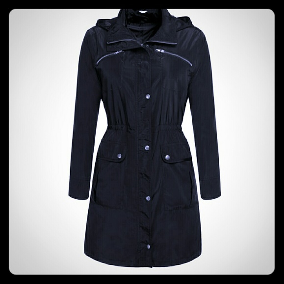 Hood coat windbreaker