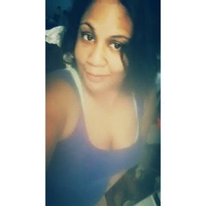 Meet your Posher, Vanessa