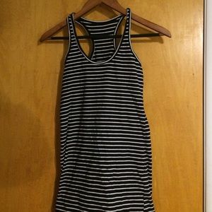 Cotton black and white strip tank top *free