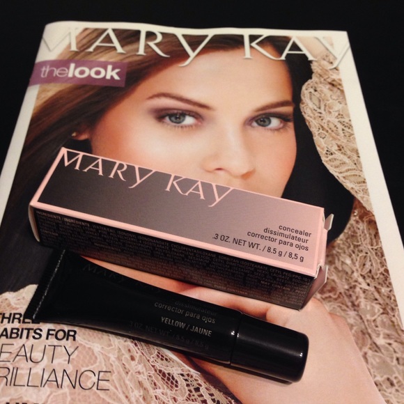New In Box: Yellow Concealer