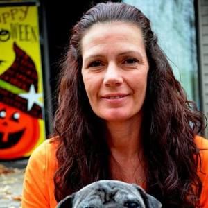 Meet your Posher, Lisa