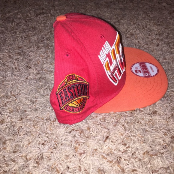 Snapback - Picture 2 of 2