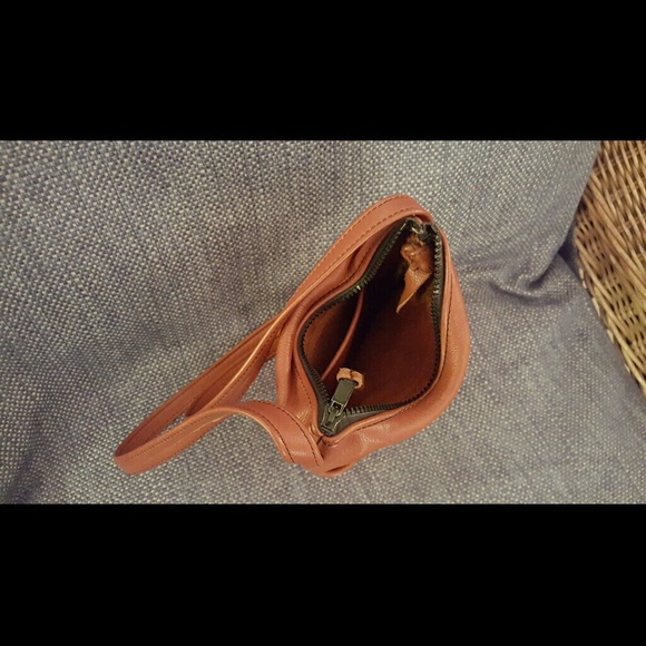 Small Crossbody bag - Picture 3 of 3