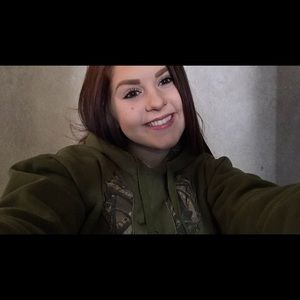 Meet your Posher, Jayme