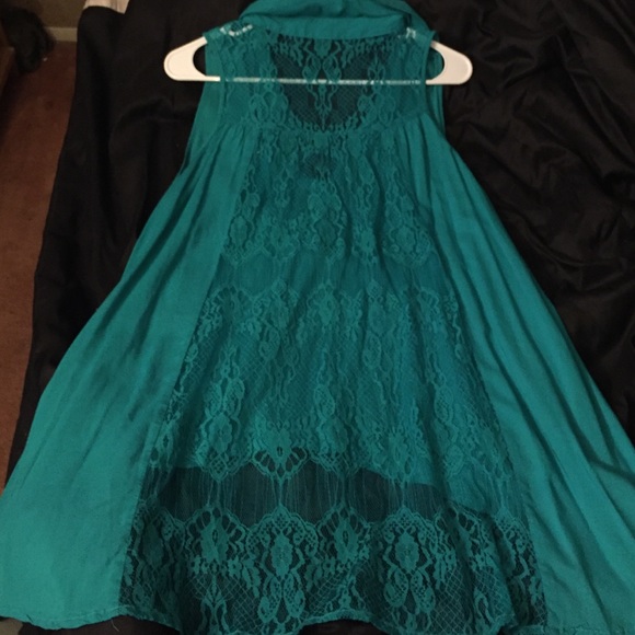 Teal laced blouse - Picture 3 of 4